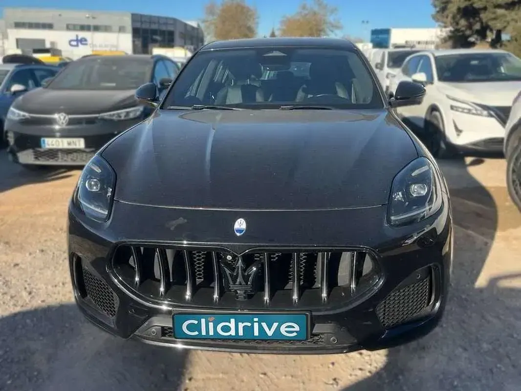 Usado Maserati Grecale GT 300 CV (220 kW) 2023 Negro SUV