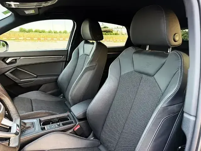 Usado Audi Q3 150 CV (110 kW) 2022 Gris SUV