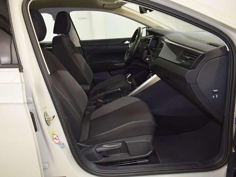 Nuevo VW Polo Match 95 CV (69 kW) 2025 Gris Utilitario