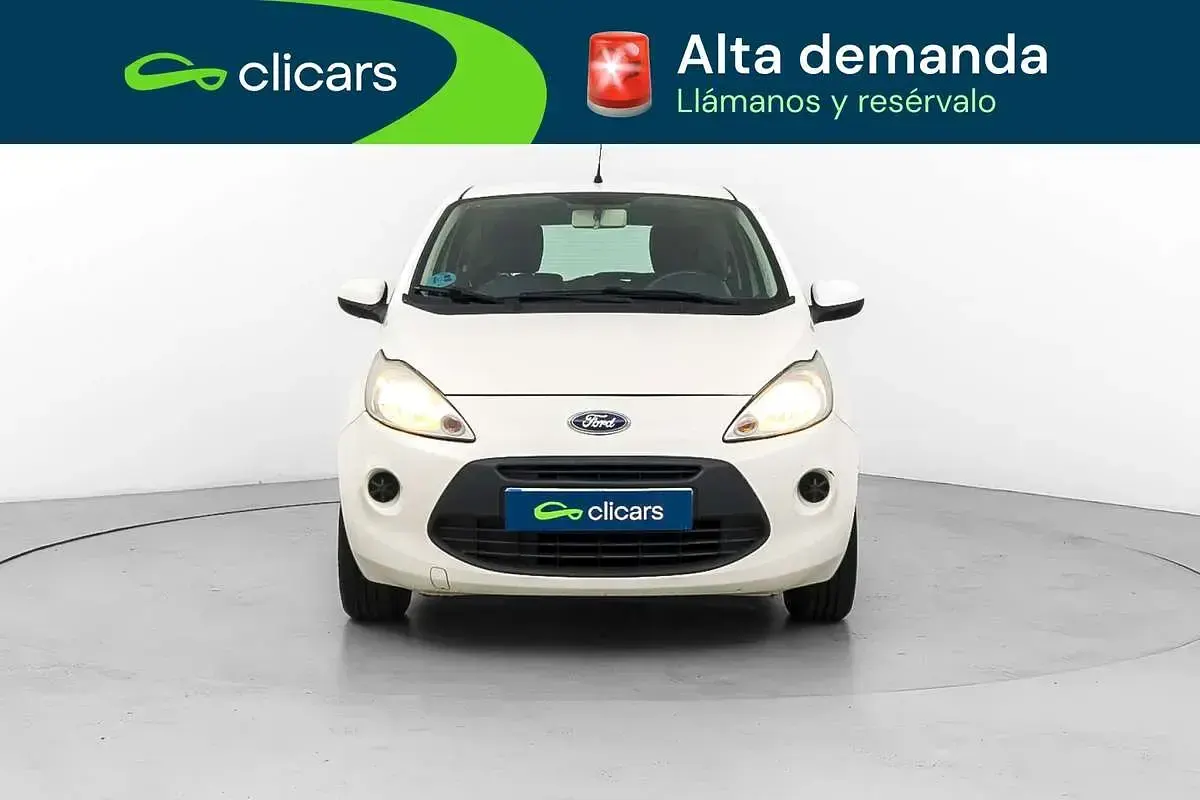Usado Ford Ka S 69 CV (50 kW) 2015 Blanco Utilitario