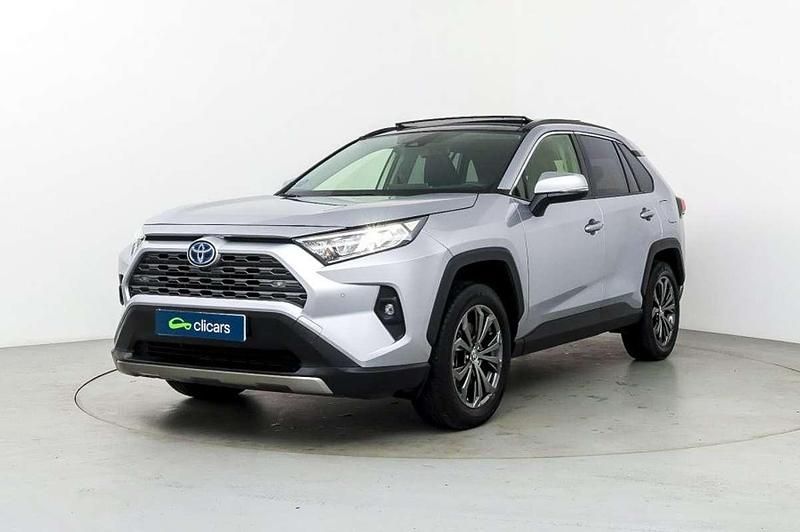 Usado Toyota RAV4 Hybrid Advance 184 CV (135 kW) 2022 Plateado SUV