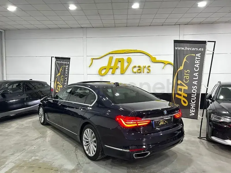 Usado BMW 730L Comfort Edition 265 CV (194 kW) 2018 Azul Berlina