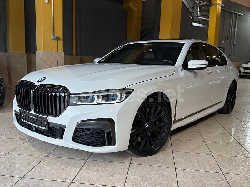 Blanco Usado 2021 BMW 750 Comfort Edition Berlina | 49.990 € - Imagen 1/4
