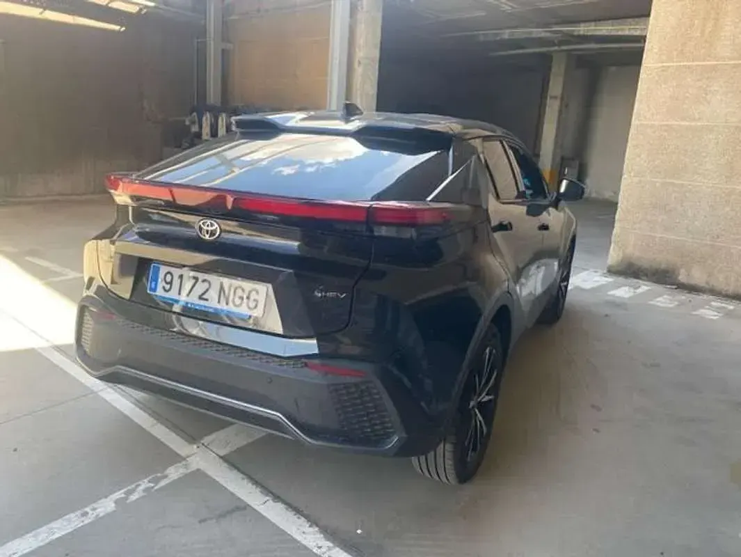 Usado Toyota C-HR Advance 140 CV (102 kW) 2025 Negro SUV