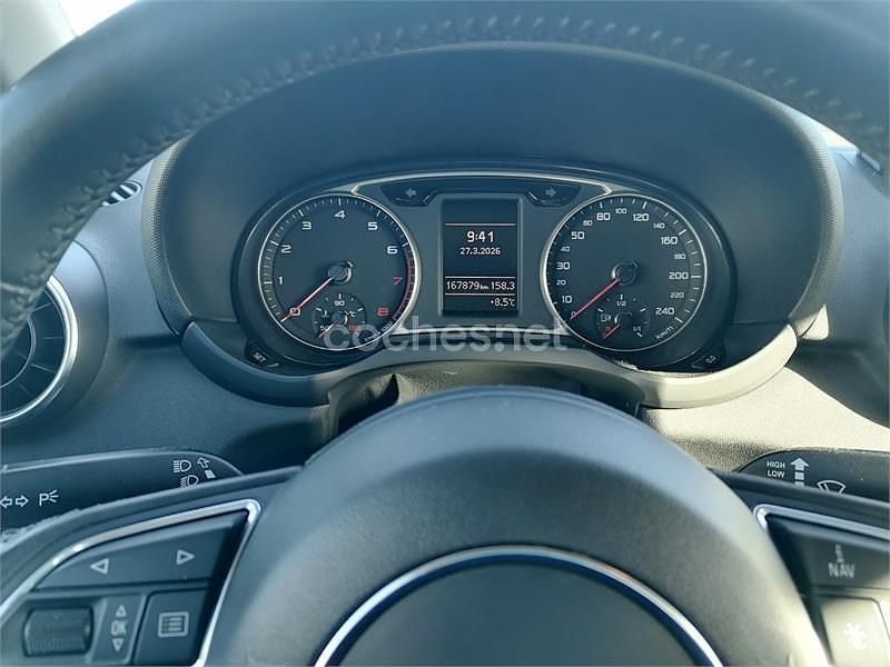 Usado Audi A1 Sportback Ambition 86 CV (63 kW) 2014 Blanco Utilitario