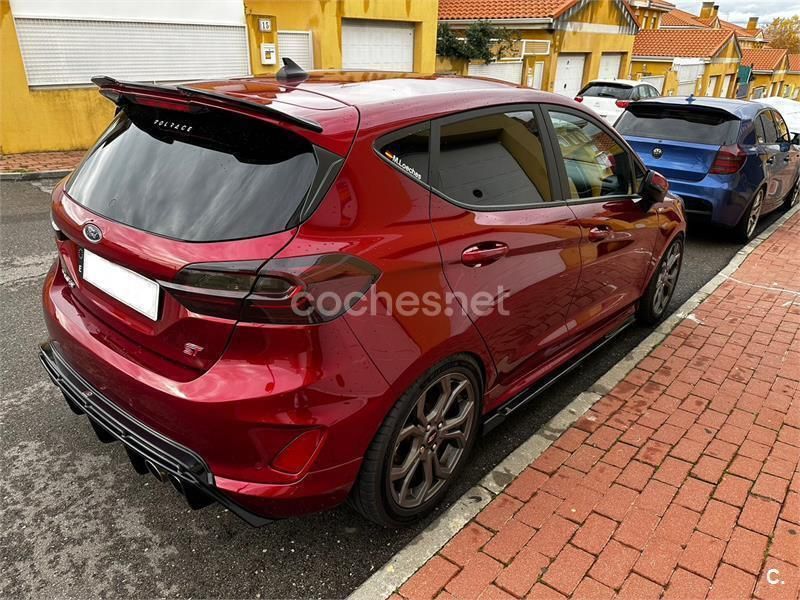 Granate Usado 2018 Ford Fiesta Vignale Utilitario | 12.000 € (Precio justo) - Imagen 1/4