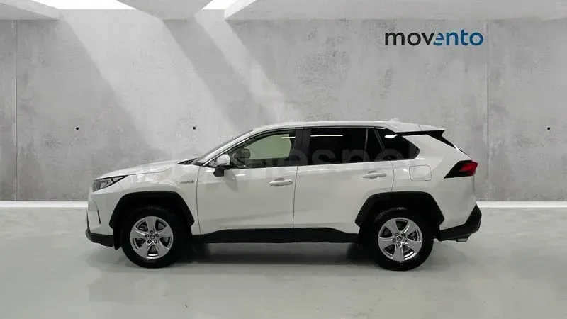 Usado Toyota RAV4 Hybrid Business Edition 222 CV (163 kW) 2021 Blanco SUV