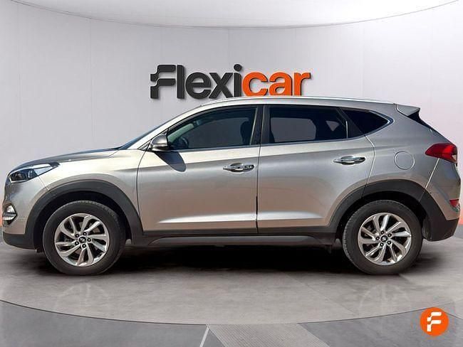 Usado Hyundai Tucson 131 CV (96 kW) 2016 Gris SUV