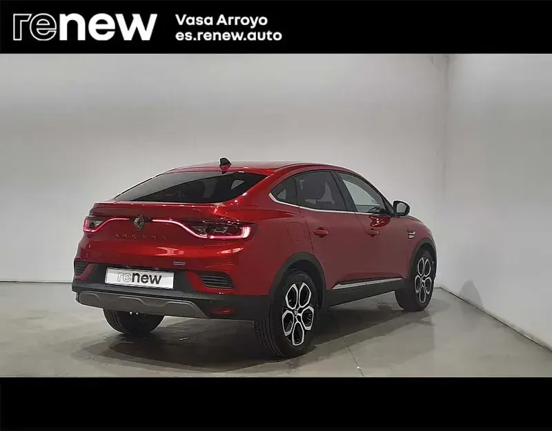 Usado Renault Arkana Zen 145 CV (106 kW) 2022 Rojo SUV