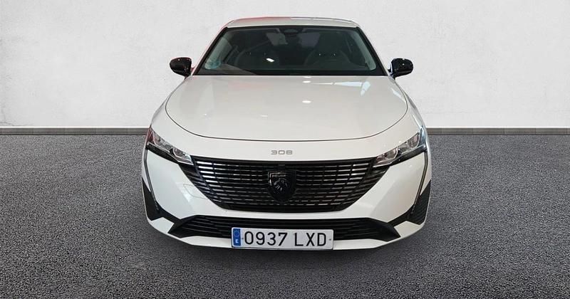Usado Peugeot 308 Allure 130 CV (95 kW) 2022