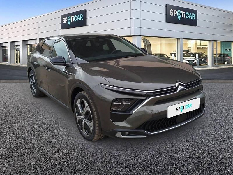 Usado Citroën C5 X Feel 225 CV (165 kW) 2023 Gris Familiar