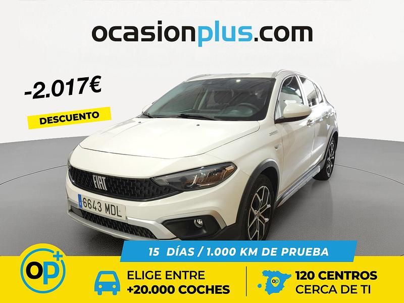 Usado Fiat Tipo Cross 130 CV (95 kW) 2023 Blanco Berlina