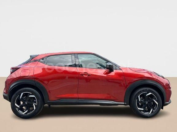 Usado Nissan Juke N-Connecta 114 CV (83 kW) 2023 Rojo SUV