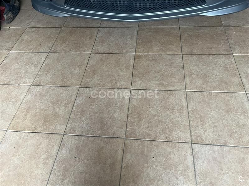 Usado Mercedes C320 Avantgarde 224 CV (164 kW) 2008 Gris / plata Berlina