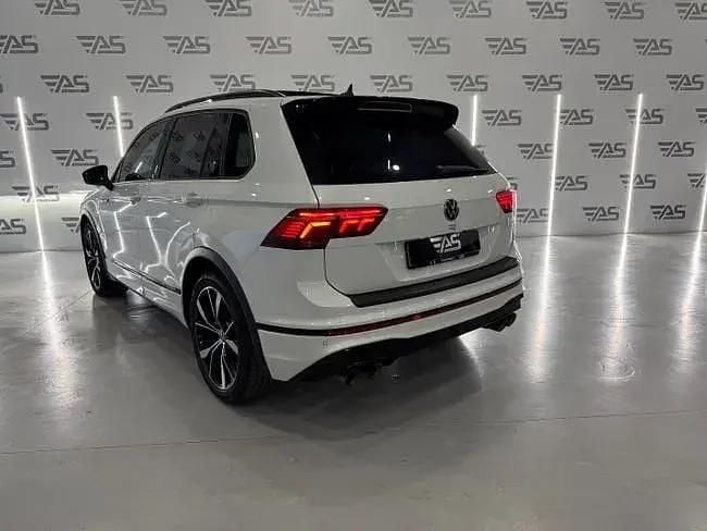 Usado VW Tiguan R 320 HP (235 kW) 2021 Branco SUV