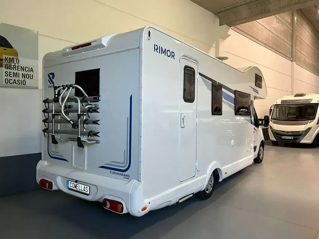 Usado Renault Master 145 CV (106 kW) 2019 Blanco Van