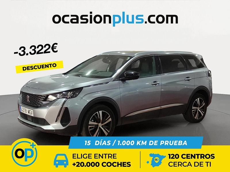 Usado Peugeot 5008 Allure 130 CV (95 kW) 2023 Gris SUV
