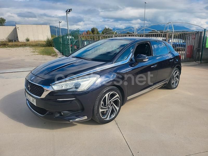 Negro Usado 2016 DS Automobiles DS5 Utilitario | 11.990 € (Precio justo) - Imagen 1/4