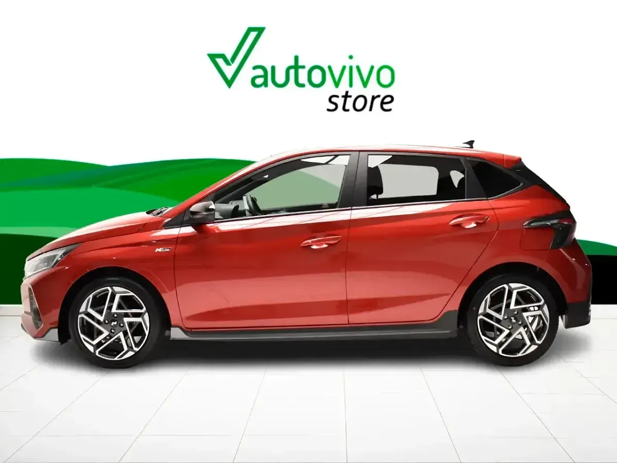 Usado Hyundai i20 N Line 79 CV (58 kW) 2024 Rojo Utilitario