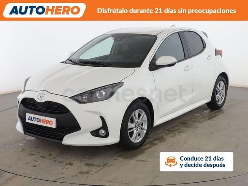 Blanco Usado 2023 Toyota Yaris Edition Berlina | 18.899 € (Precio justo) - Imagen 1/3