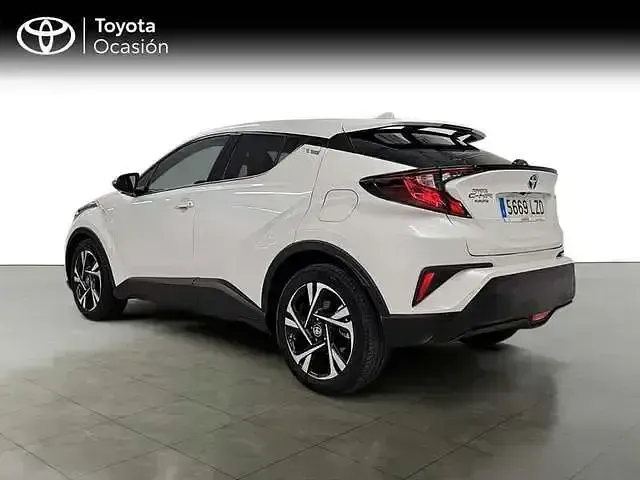 Usado Toyota C-HR Advance 122 CV (89 kW) 2022 Blanco SUV