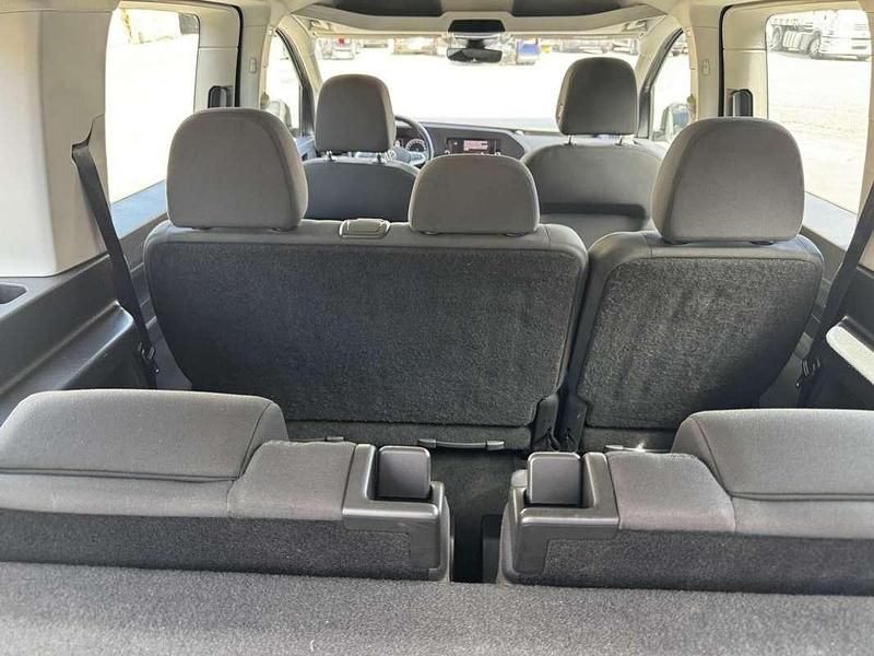 Usado VW Caddy Maxi 102 CV (75 kW) 2024 Gris Monovolumen