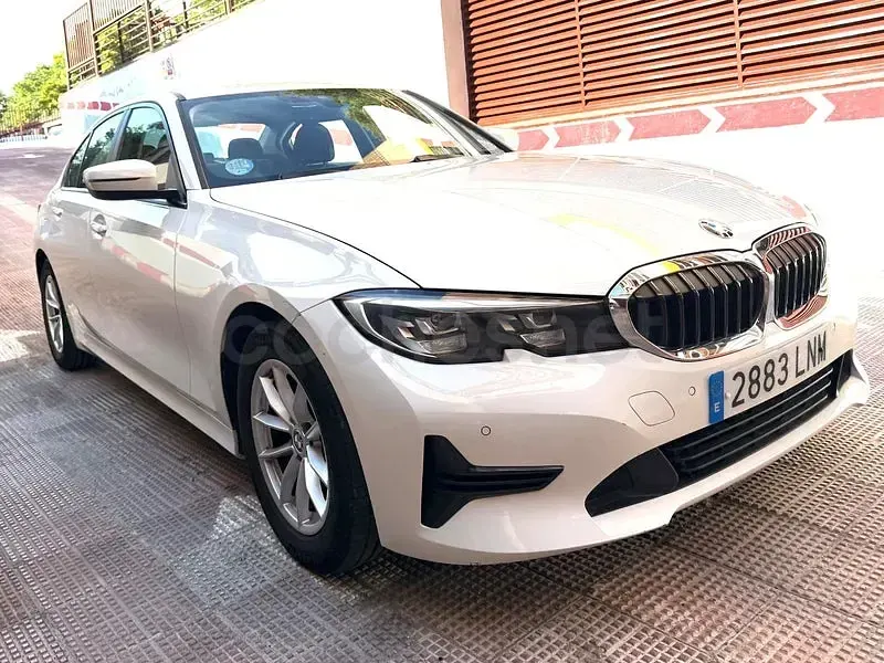 Usado BMW 318 150 CV (110 kW) 2021 Blanco Berlina