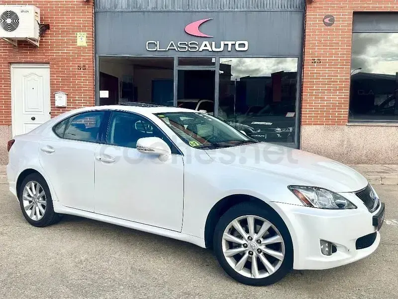 Usado Lexus IS220d 177 CV (130 kW) 2010 Blanco Berlina