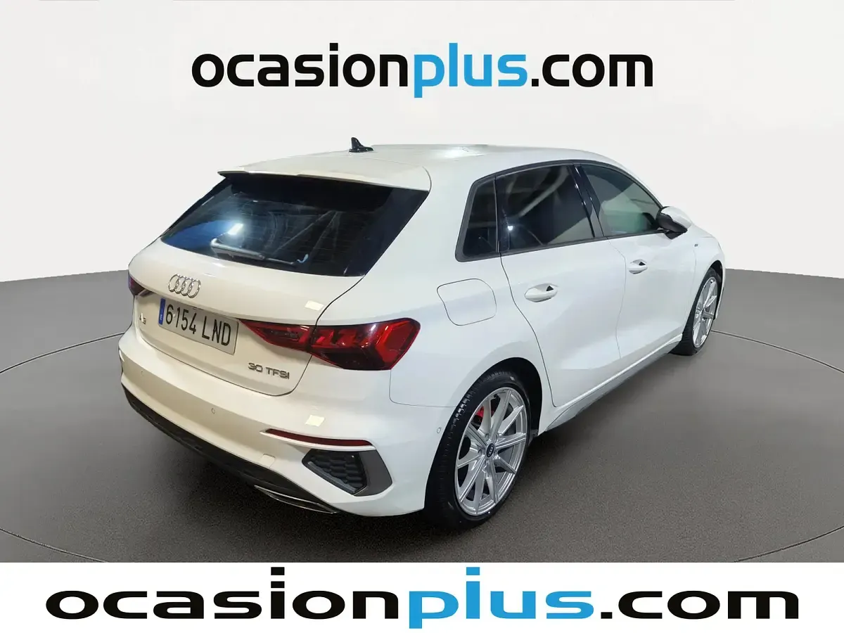 Usado Audi A3 S-Line 110 CV (80 kW) 2021 Berlina
