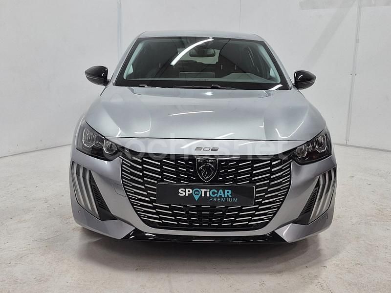 Usado Peugeot 208 Allure 100 CV (73 kW) 2025 Gris / plata Utilitario
