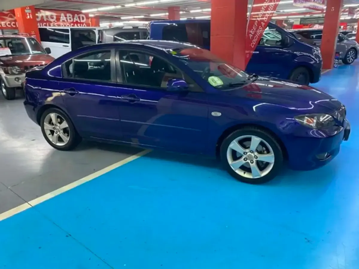 Usado Mazda 3 Sportive 150 CV (110 kW) 2005 Azul Utilitario