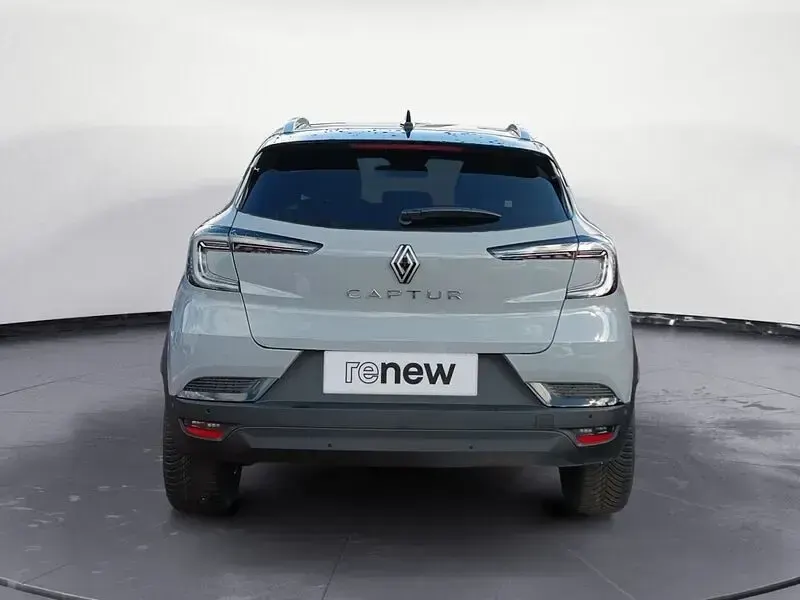 Nuevo Renault Captur Techno 90 CV (66 kW) 2026 Gris SUV