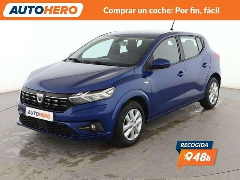 Usado Dacia Sandero Comfort 91 CV (66 kW) 2021 Azul Utilitario