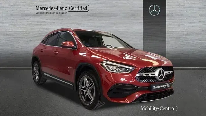 Usado Mercedes GLA250 AMG line 160 CV (117 kW) 2023 SUV