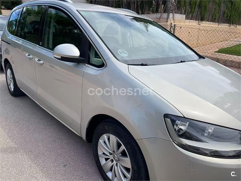 Usado VW Sharan Advance 170 CV (125 kW) 2010 Gris / plata Monovolumen