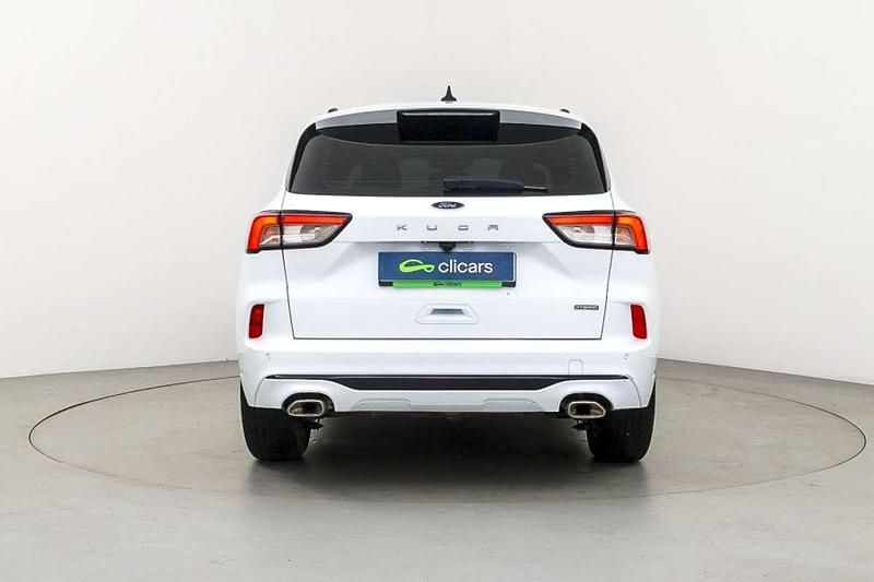 Usado Ford Kuga ST-Line X 182 CV (133 kW) 2024 Blanco SUV