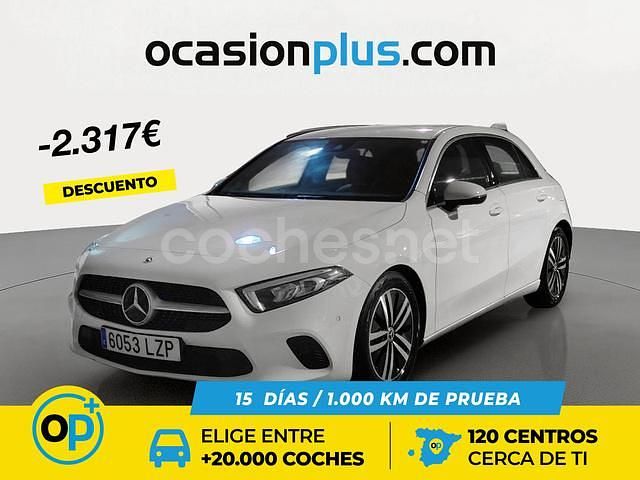Blanco Usado 2022 Mercedes A180 Berlina | 25.490 € (Buen precio) - Imagen 1/4