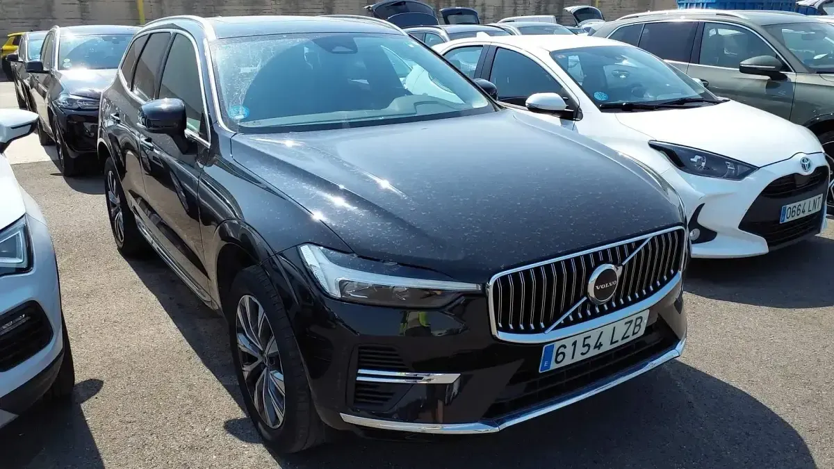 Usado Volvo XC60 Inscription 351 CV (258 kW) 2022 Negro SUV