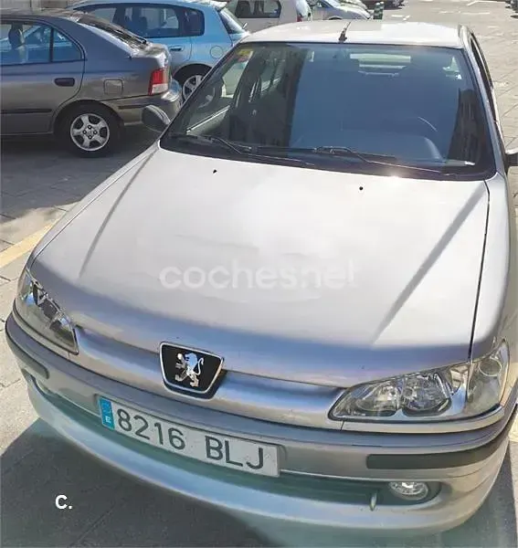 Usado Peugeot 306 71 CV (52 kW) 2001 Gris / plata Berlina