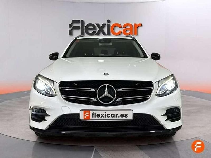 Usado Mercedes GLC220 AMG line 170 CV (125 kW) 2016 Blanco SUV