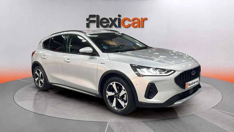 Usado Ford Focus Active 155 CV (114 kW) 2024 Gris Familiar