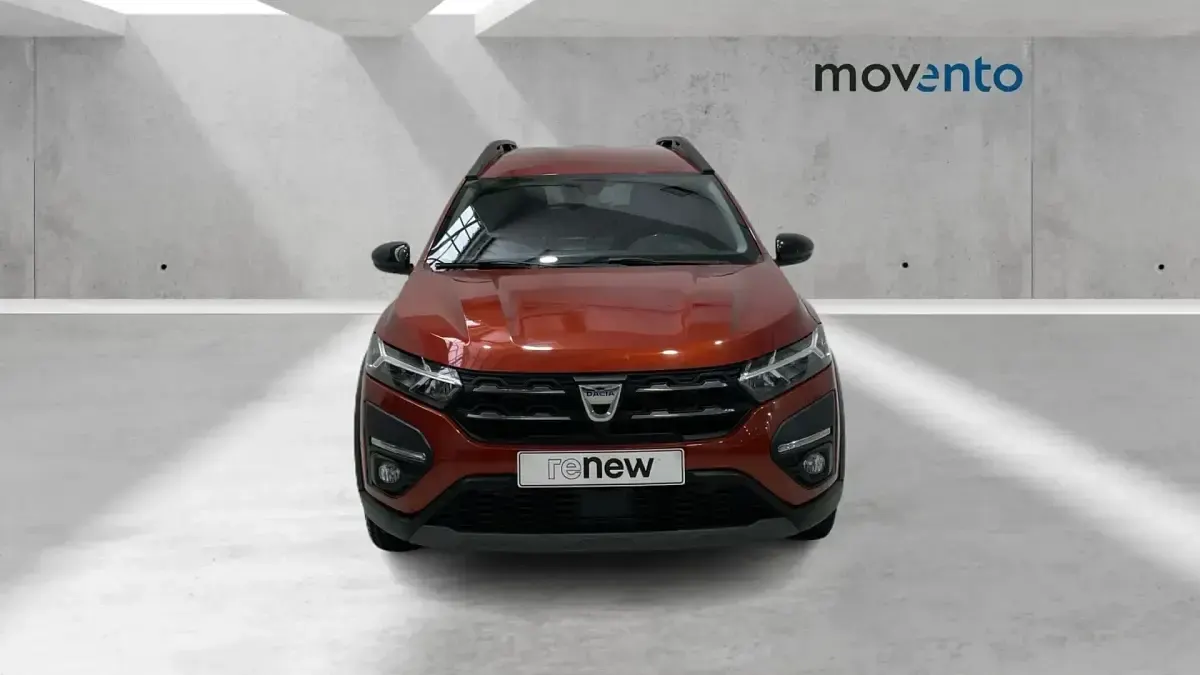 Usado Dacia Jogger Extreme 100 CV (73 kW) 2022 Naranja Monovolumen