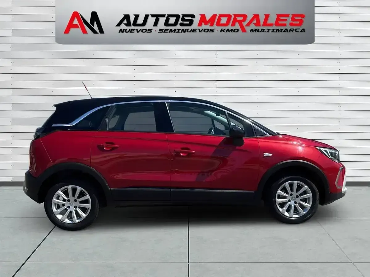 Usado Opel Crossland X Business Elegance 131 CV (96 kW) 2021 Burdeos SUV