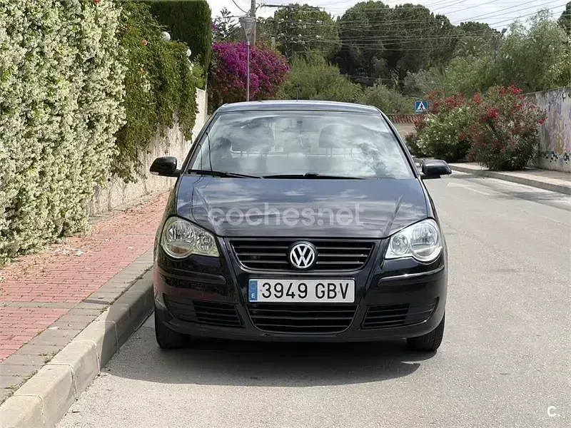 Begagnad VW Polo United 80 HK (58 kW) 2008 Svart Halvkombi