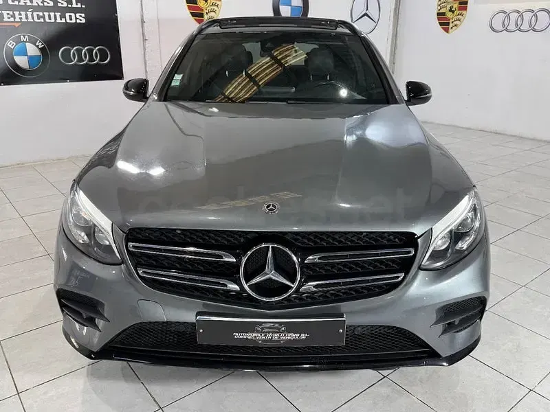 Usado Mercedes GLC250 204 CV (150 kW) 2018 Gris / plata SUV