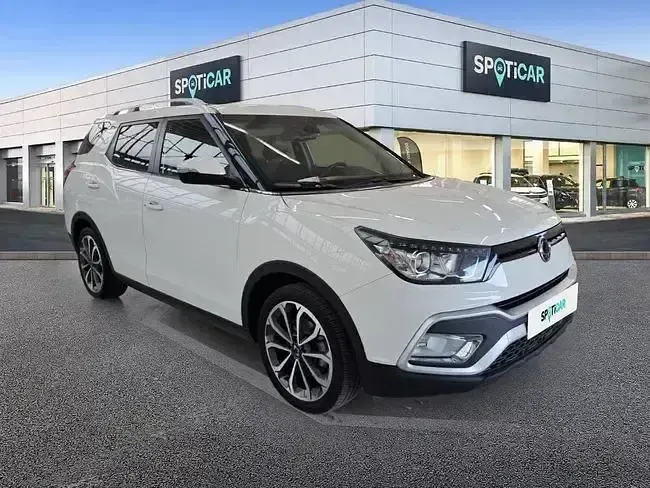 Usado SsangYong XLV 129 CV (94 kW) 2019 Blanco SUV
