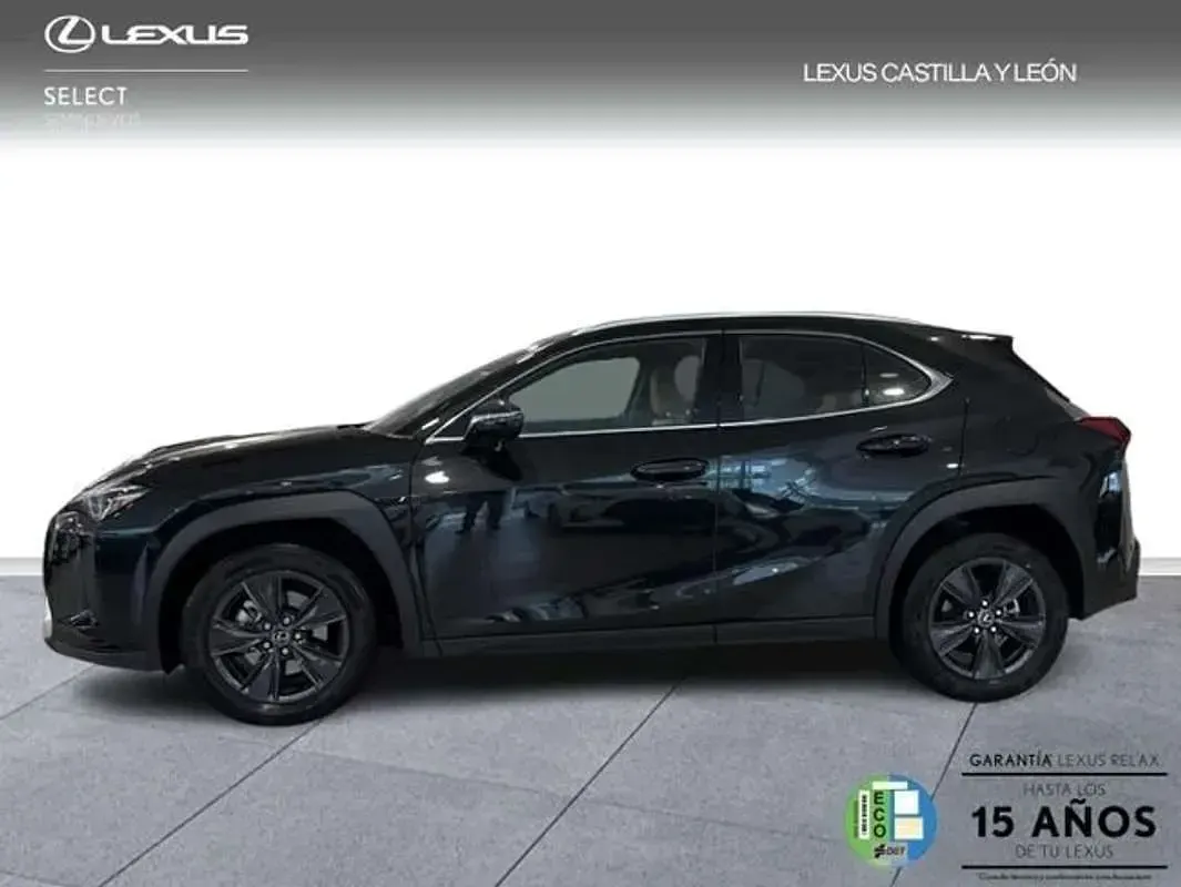 Usado Lexus UX 300h 199 CV (146 kW) 2026 Negro SUV