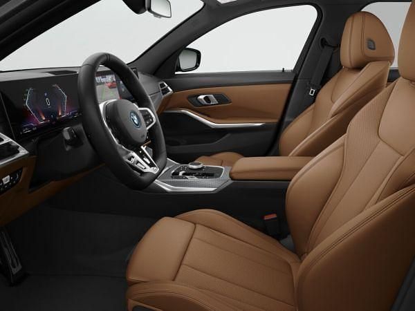 Nuevo BMW 330e 292 CV (214 kW) 2026 Negro Familiar