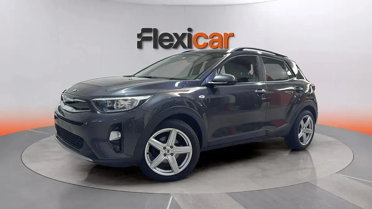 Usado Kia Stonic 120 HP (88 kW) 2020 Cinzento SUV