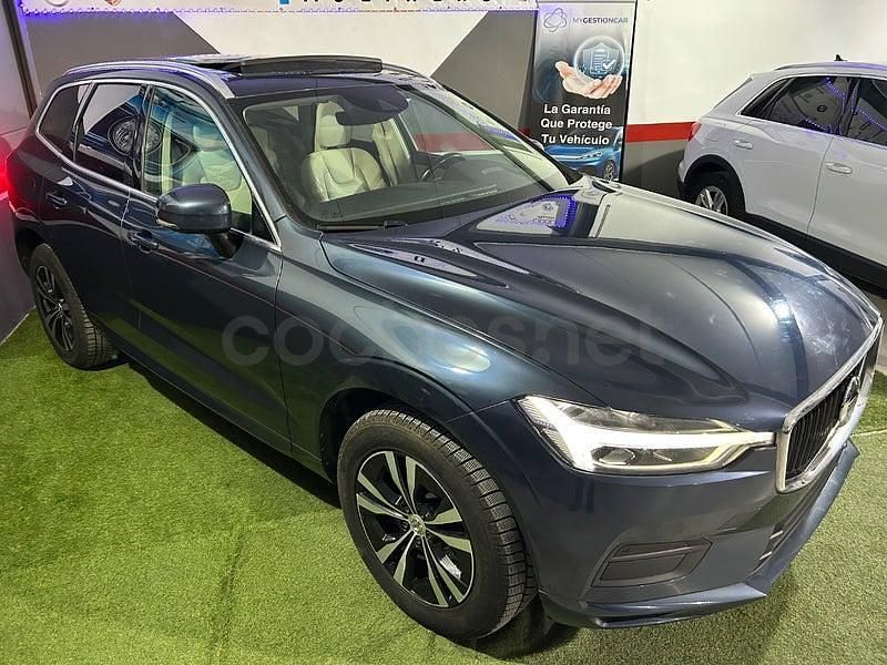 Usado Volvo XC60 Momentum 190 CV (139 kW) 2020 Azul SUV